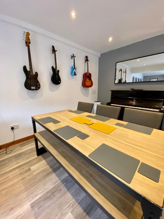 3 Sheraton Apartments Форт-Вільям Екстер'єр фото
